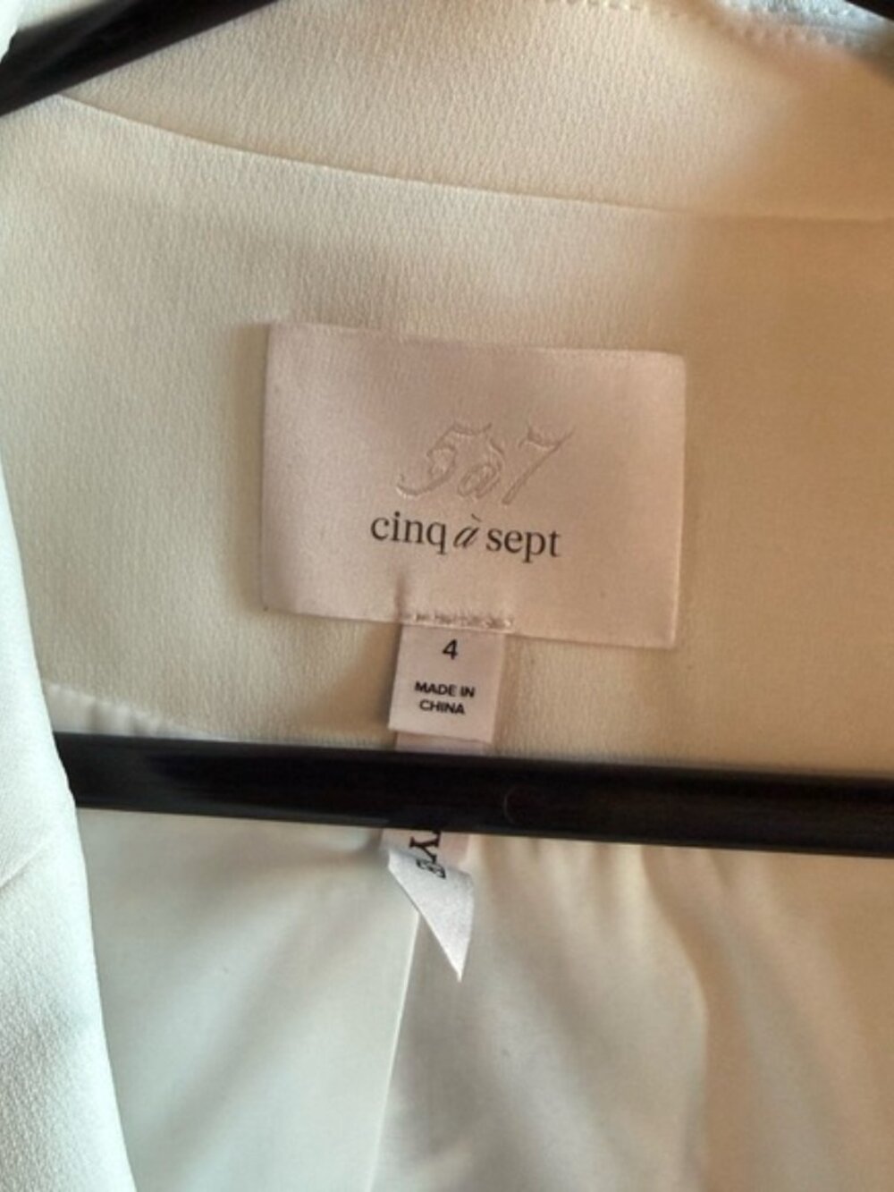 cinq à sept White Script-Print Single-Button Blazer with Black Graphics - Picture 4 of 5